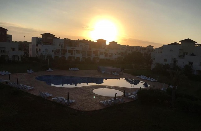Appartement El Bahia Saidia destiné uniquement aux couple mariés, célibataires s'abstenir