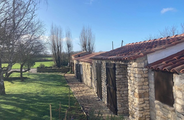 Appartement Dans Maison à la Campagne à Deux pas de L'océan