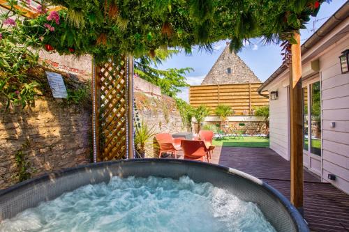 Appartement fraîchement rénovée - Jacuzzi au cœur de Caen