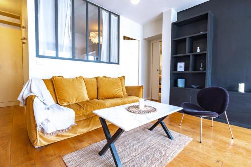 Appartement Invalides avec Terrasse