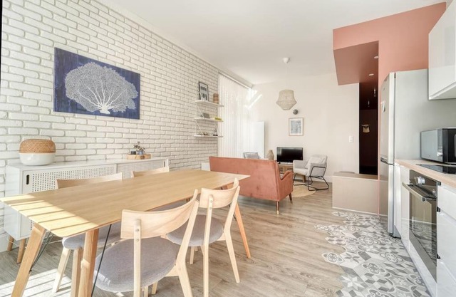 Appartement lumineux, décoration soignée