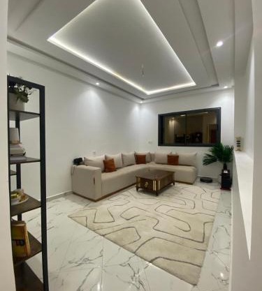 Appartement luxueux , bâtiment réservé aux voyageurs