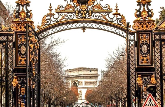 Appartement Luxueux Situé en Plein Cœur du Parc Monceau