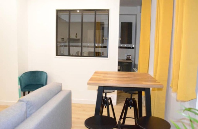 Appartement plein centre proche Gare