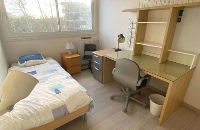 Appartement Pour 4 à 5 Personnes Proximité RER A