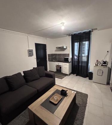 Appartement rez-de-chaussée, centre-ville
