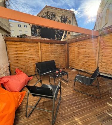 Appartement Secteur Gare et Place de la Comédie, Wifi et Climatisation