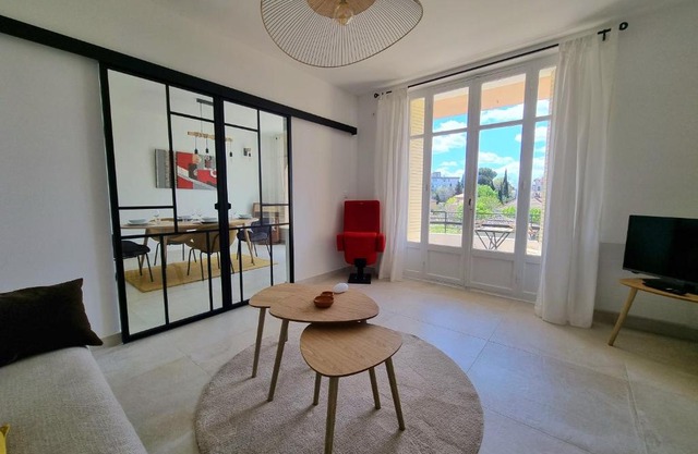 Appartement spacieux de standing - parking gratuit