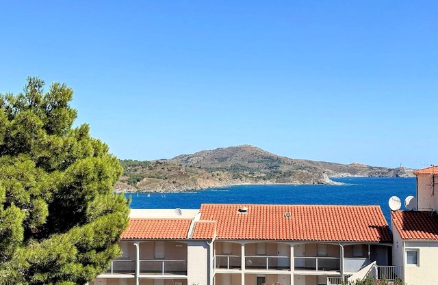 Appartement T2, WIFI, loggia, vue mer