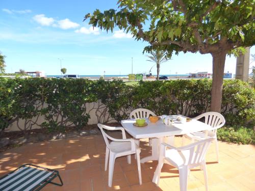 Appartement T3, RDC, 4 couchages, Front de Mer Narbonne Plage