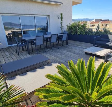 appartement toit-terrasse vue mer