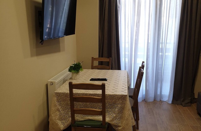 Apparthotel Ambience in the mountains of Georgia w/fresh air and tasty food