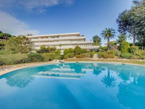 Appt Croix des Gardes Piscine 5 Mn plage