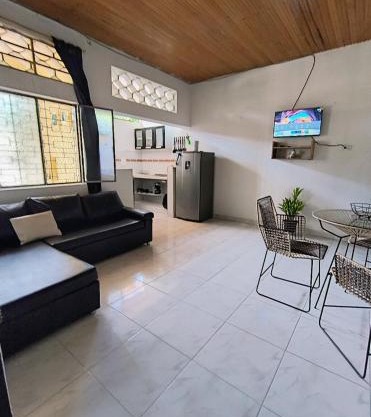 Apto amoblado 2 hab cerca Hospital Neiva