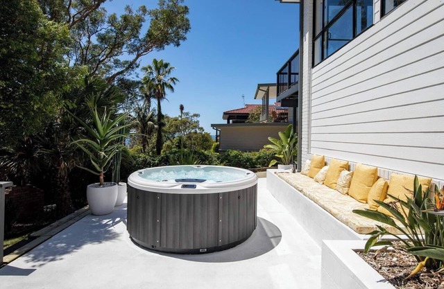 Aqua Vistas Coastal Gem with Serene Spa Experience