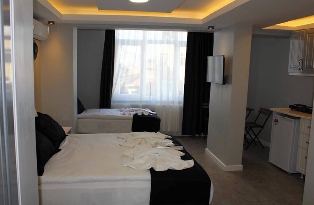 ARARAT APART Luxury Triple Room