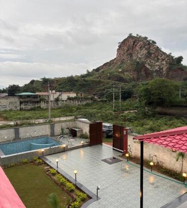 Aravali Vatika