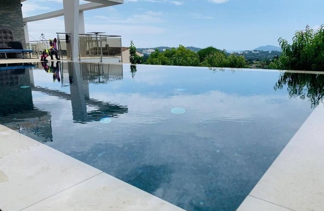 Architect-designed villa with breathtaking views