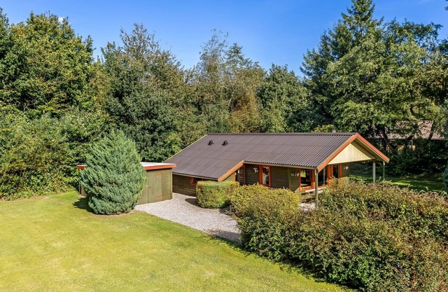 "Aron" - 30km from the sea by Interhome