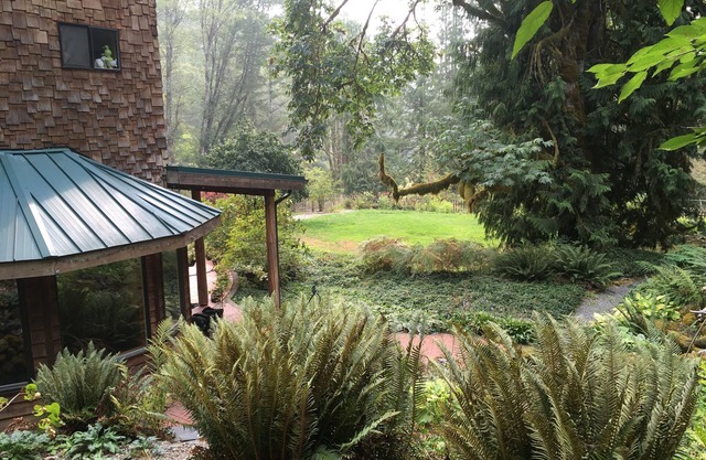 Artistic Comfort at North Cascades EcoGarden! -Non-toxic -see below