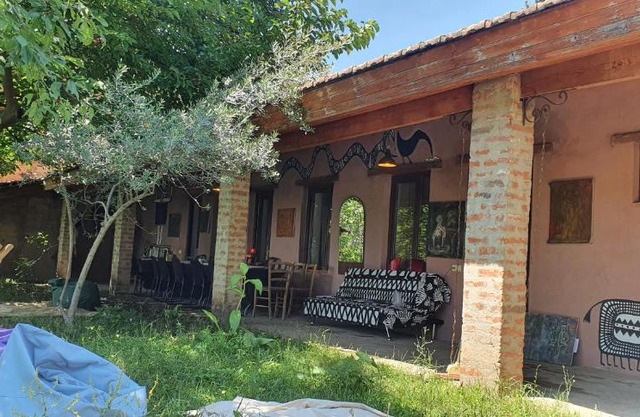 ARTTENT Residence Nukriani