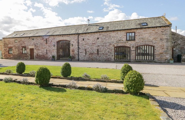 ASHTREE BARN, family friendly in Appleby-In-Westmorland
