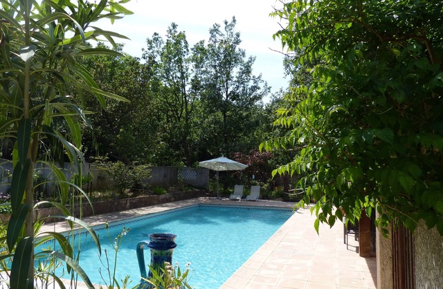 At the edge of Provence, on raised ground. Wellness and quiet assured