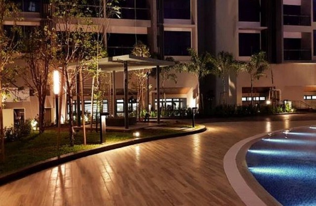 ATLANTIS MLK *1BR *FREE WIFI *TOWN JONKER *POOL VIEW*PARKING