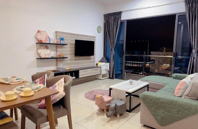 Atlantis Residence City View 2-6pax Malacca Town