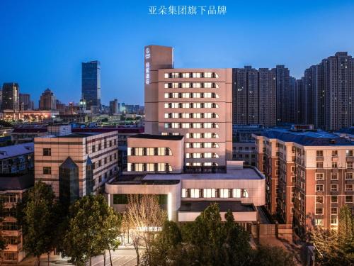 Atour Light Hotel Shijiazhuang Railway Station Art Center