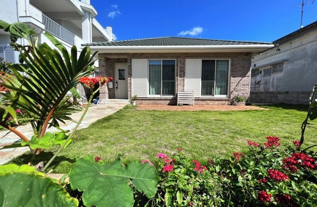attractive An inn within walking distance to famo/Ishigaki Okinawa