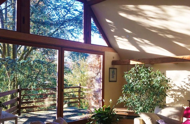 Atypical house in the countryside