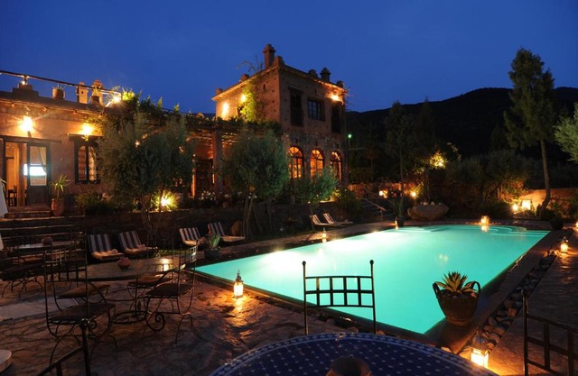 Auberge Chez Momo II
