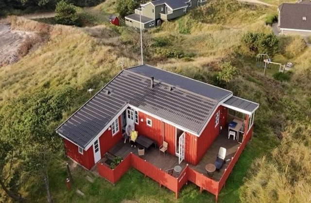 "Aukusti" - 600m from the sea by Interhome