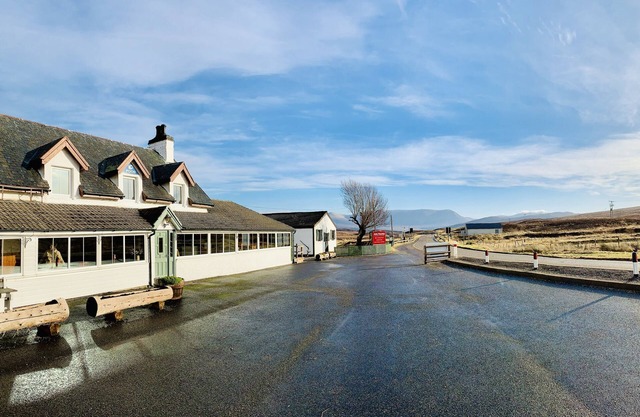 Aultguish Inn