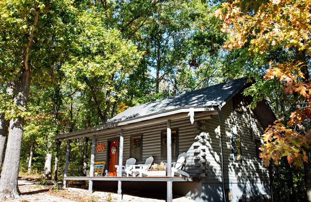 Aunt B's Cabin With a Hot Tub The Overlook Cabins