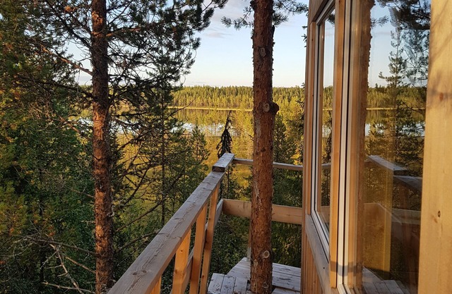 Aurora Lodge