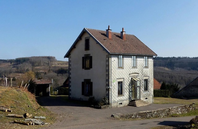 Authentic Cottage in Regional Park, Pets Allowed
