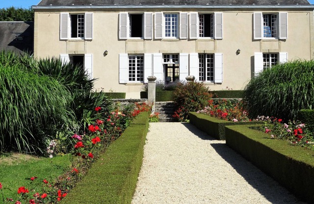 Authentic Normandy Manor between Bayeux & the D-Day beaches