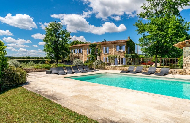 Authentic stone Provencal country house in Bonnieux in the heart of the Luberon