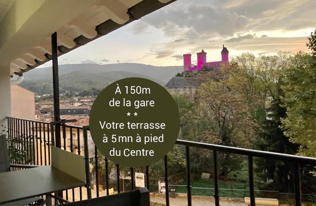 AUX 4 LOGIS Appart-hotel - Studio Le Roof - Une vue splendide - Petit déjeuner inclus 1ère nuit