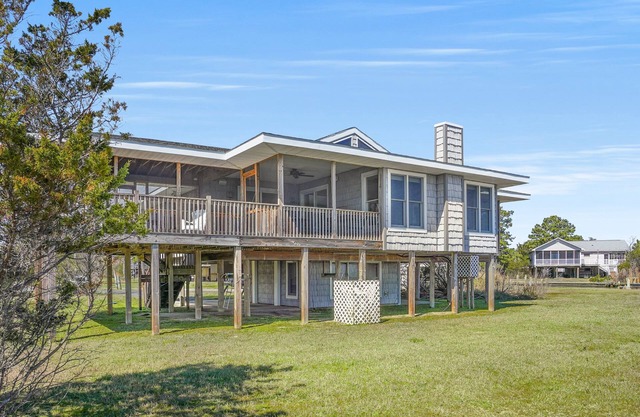 Avalon - waterfront home with fireplace and screened porch