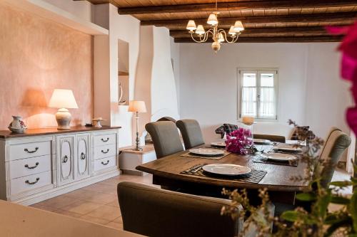 Avlemonas Luxury House