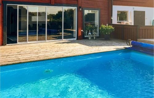 Awesome Apartment In Södra Vi With Wifi