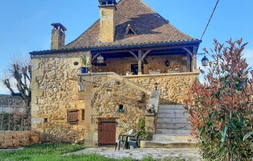 Awesome Home In Cenac-Et-Saint-Julien