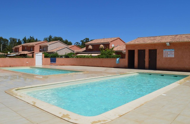 Awesome home in Prunete with WiFi