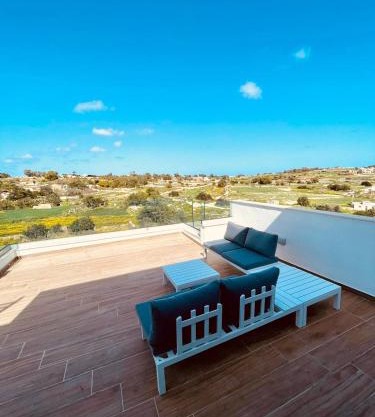 Axtart Penthouse with Amazing Views