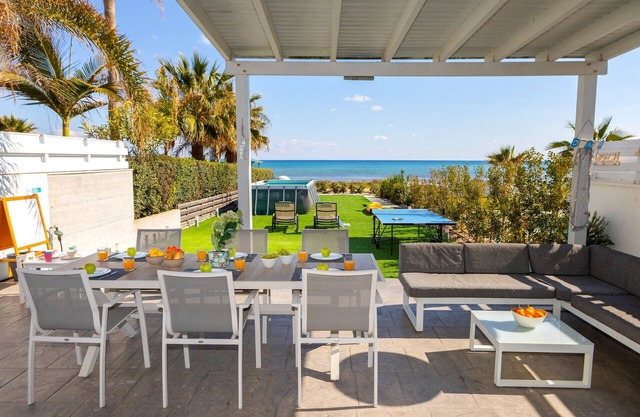 Ayia Thekla Seafront Villa Dagi