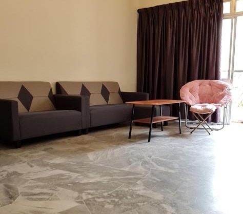 Azalea Rose Homestay