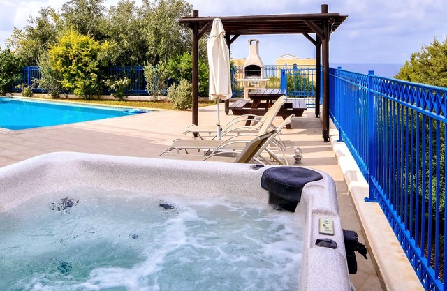 Azzurro Luxury Holiday Villas